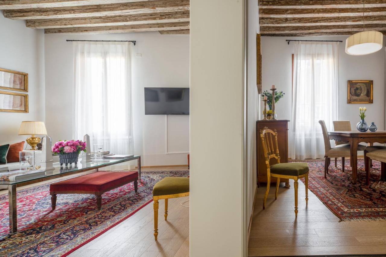 Miracoli Apartment With View On The Canal R&R ヴェネツィア エクステリア 写真