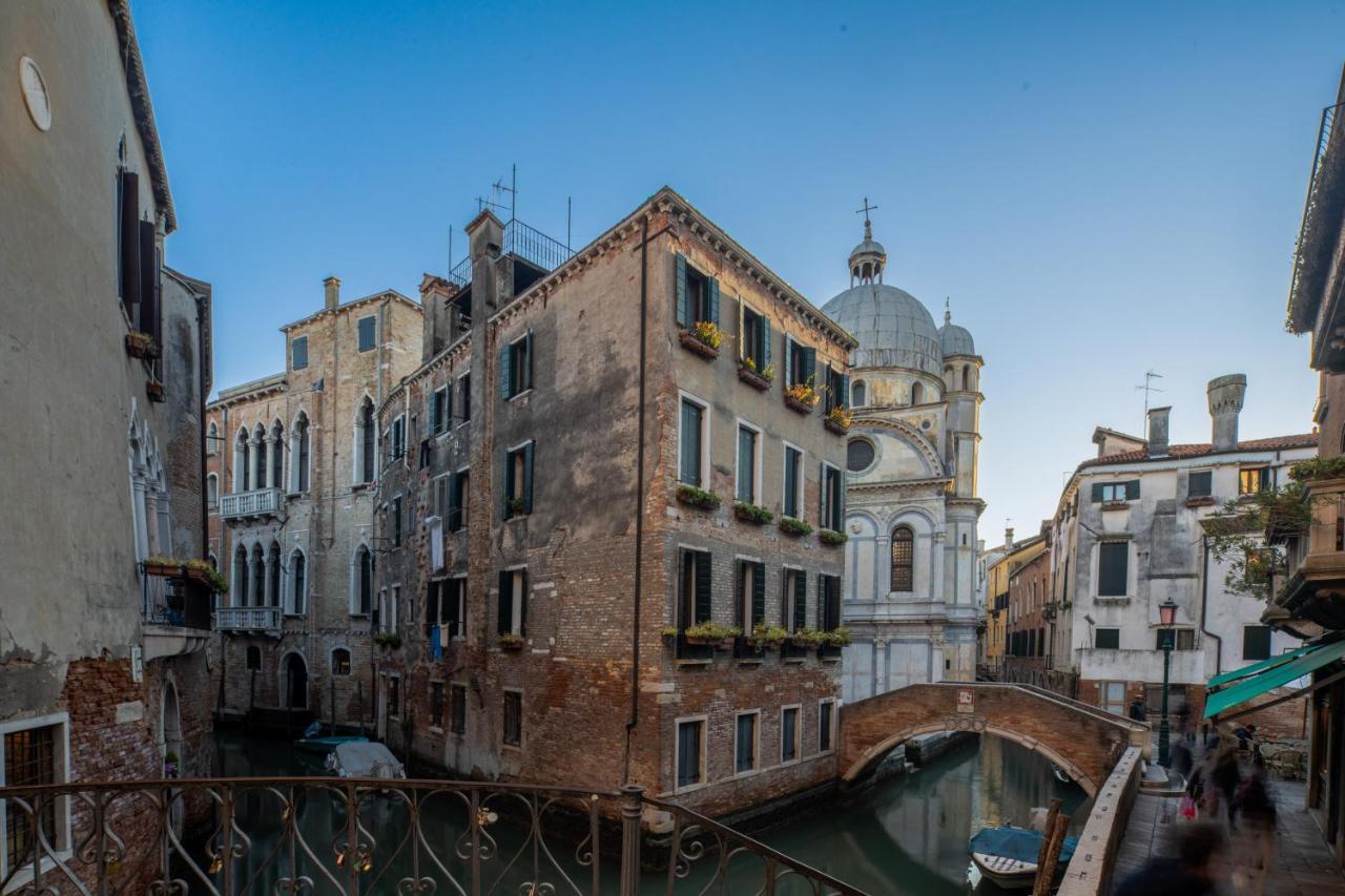 Miracoli Apartment With View On The Canal R&R ヴェネツィア エクステリア 写真