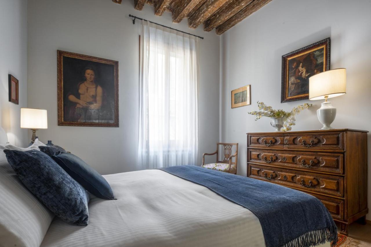 Miracoli Apartment With View On The Canal R&R ヴェネツィア エクステリア 写真